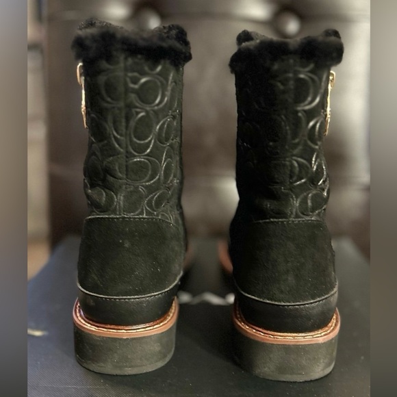 Coach Logo Fur Lined Boots Black Size 7.5 - Picture 3 of 12